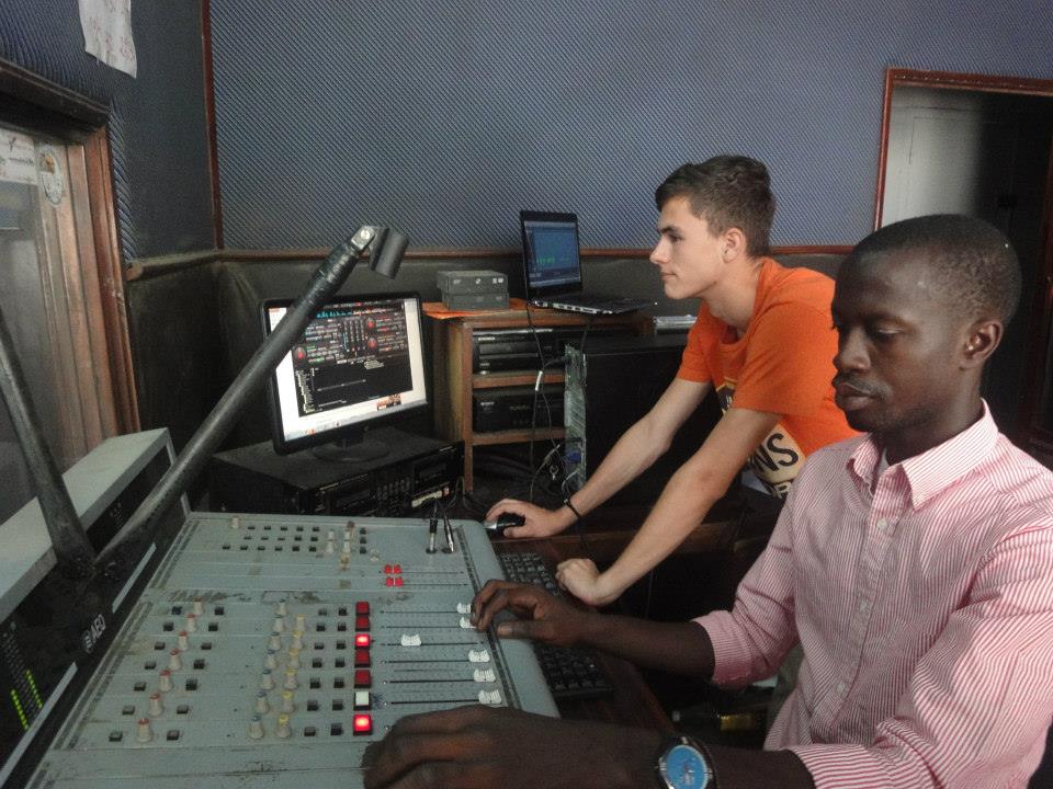 AUGUSTIN_OXYJEUNES.jpg (117 KB)